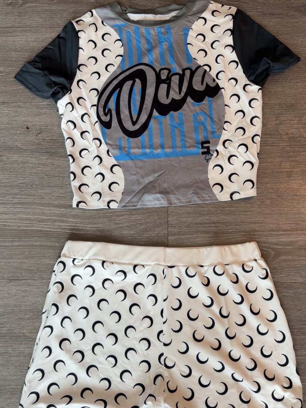 Diva Graphic Cropped Top & Moon Print Shorts Set - Black, White, Gray, Blue